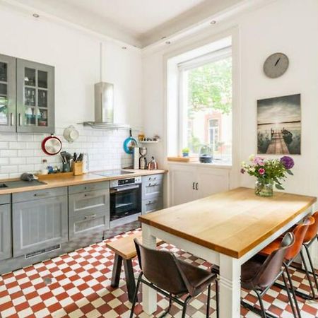 Grosszuegige Altbauwohnung In Bestlage Hamburg Dış mekan fotoğraf